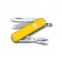 Victorinox CLASSIC SD 7 fonctions 5 outils 58 mm 