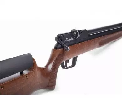 Carabine Crosman Benjamin Marauder PCP bois calibre 6.35 mm 55 Joules 