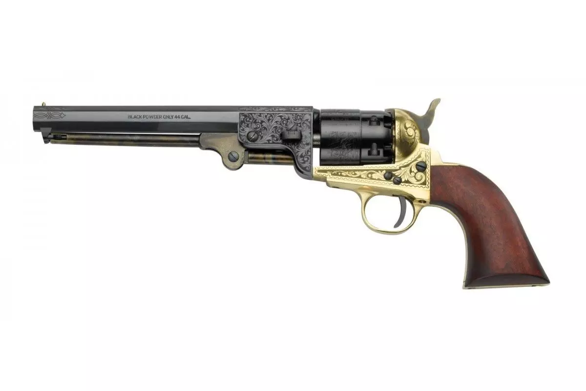 Révolver poudre noire Pietta 1851 Colt Navy de Luxe laiton gravé calibre 44 