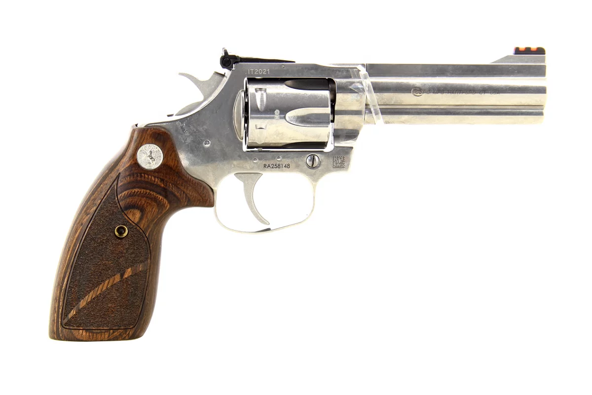 Revolver COLT King Cobra calibre 357 Mag 4,25'' 