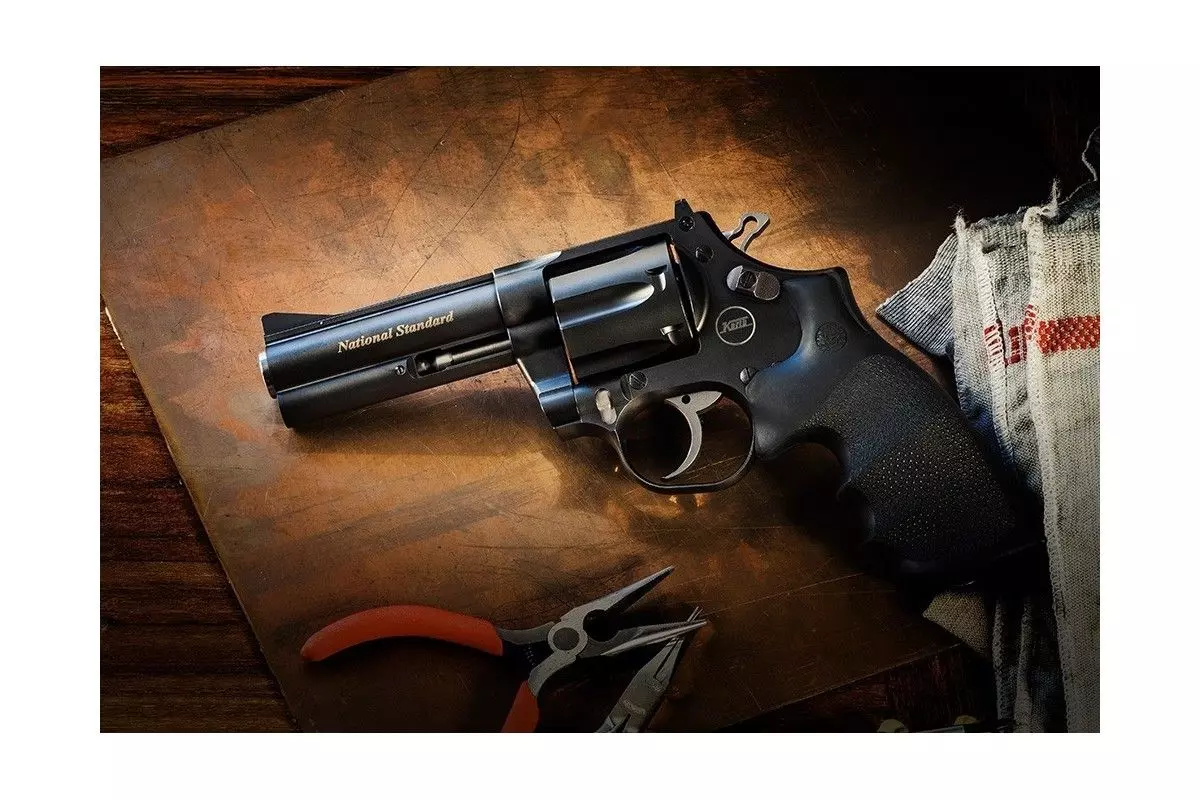 Revolver Korth National Standard Cal. 357Mag 6 coups 
