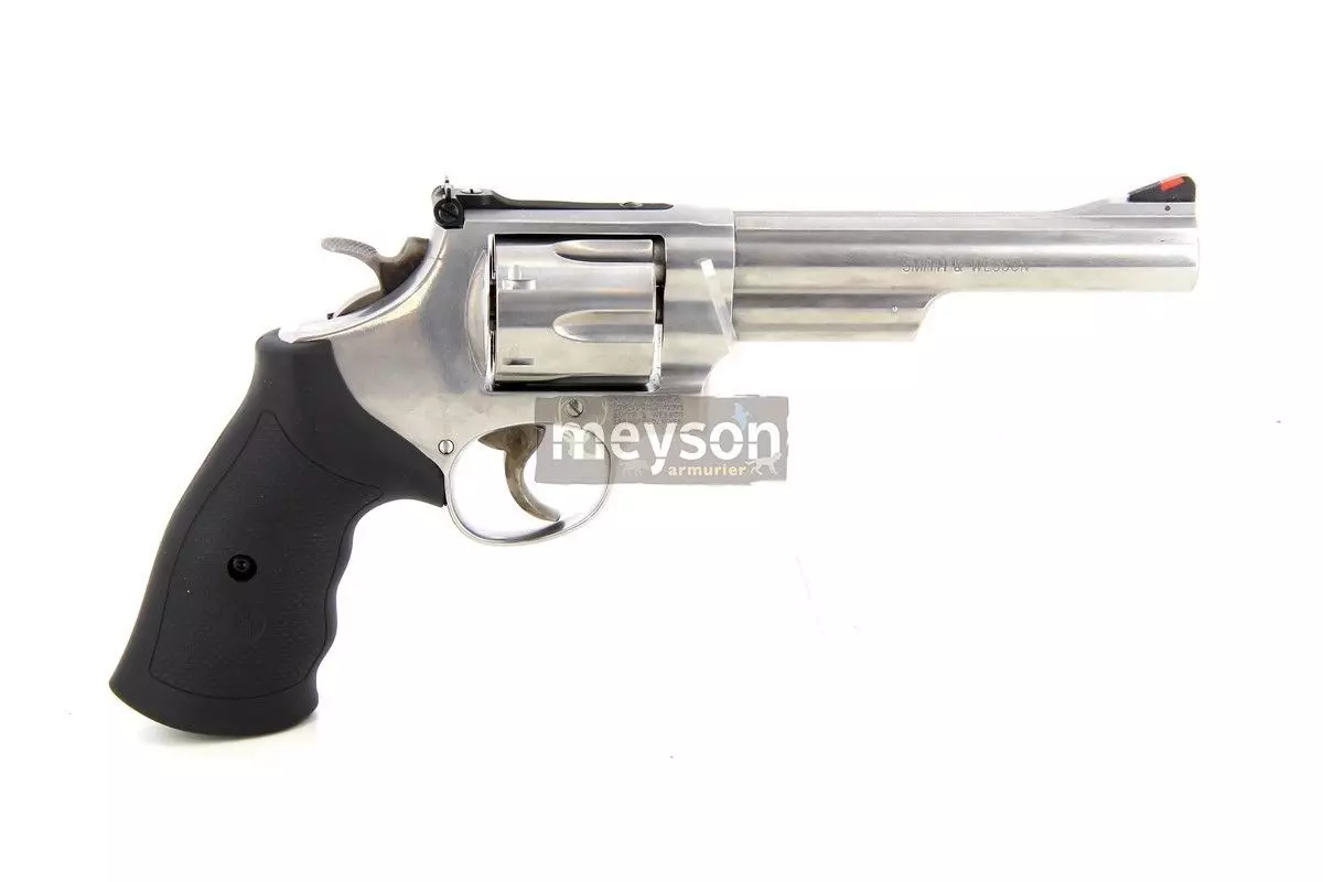 Révolver Smith & Wesson 629 Classic calibre 44 Magnum 