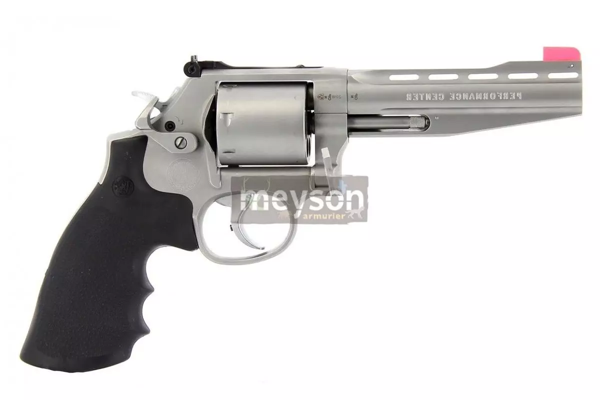 Revolver Smith & Wesson 686 Plus 5 '' avec bande ventilée calibre 357 Mag 