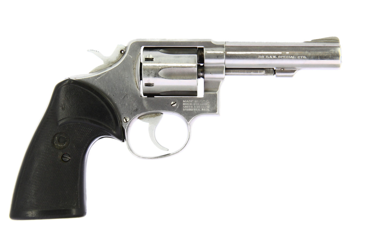 Revolver Smith&Wesson Mod.64 Bronze Calibre 38 Special Poignée Caouthcouc ***occasion*** Revolver Smith&Wesson Mod.64 Bronze Calibre 38 Special Poignée Caouthcouc ***occasion***
