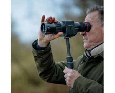 Télescope d'observation KITE APC Stabilized 60 ED 17-35x